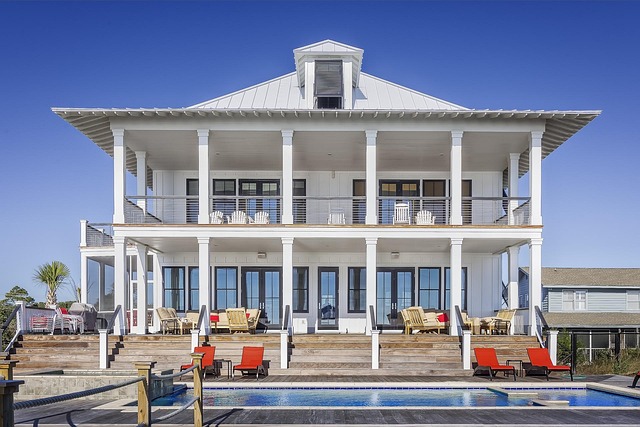 Your Guide To Researching Your Coach House Home Insurance for 2025.